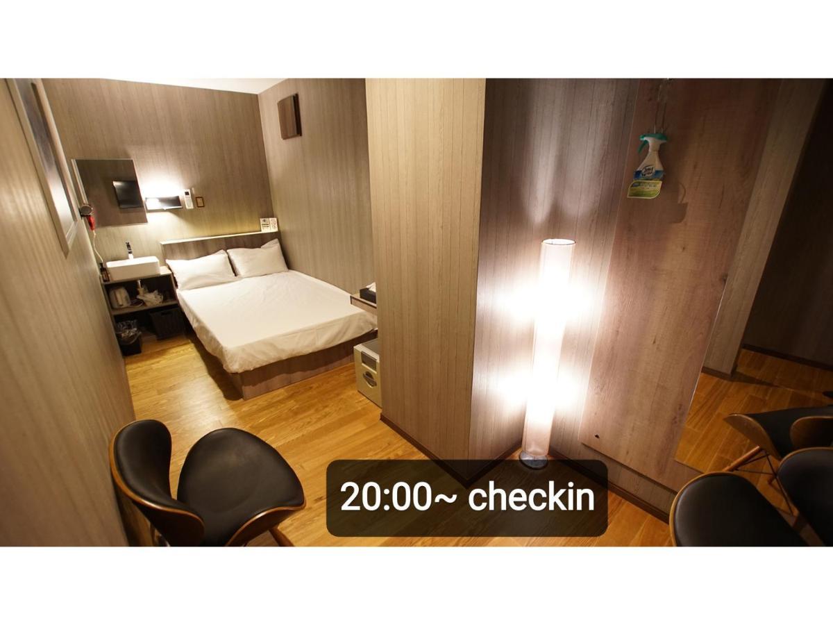 Petit Hotel Mio Saitama Ngoại thất bức ảnh